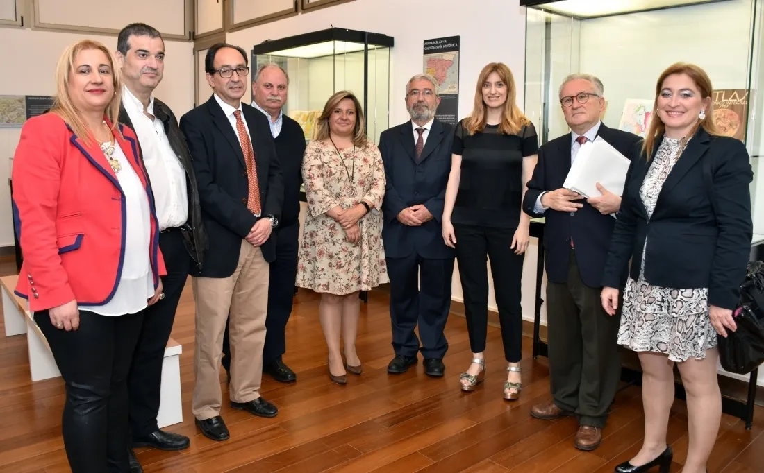 Imagen de la apertura de la muestra./SN