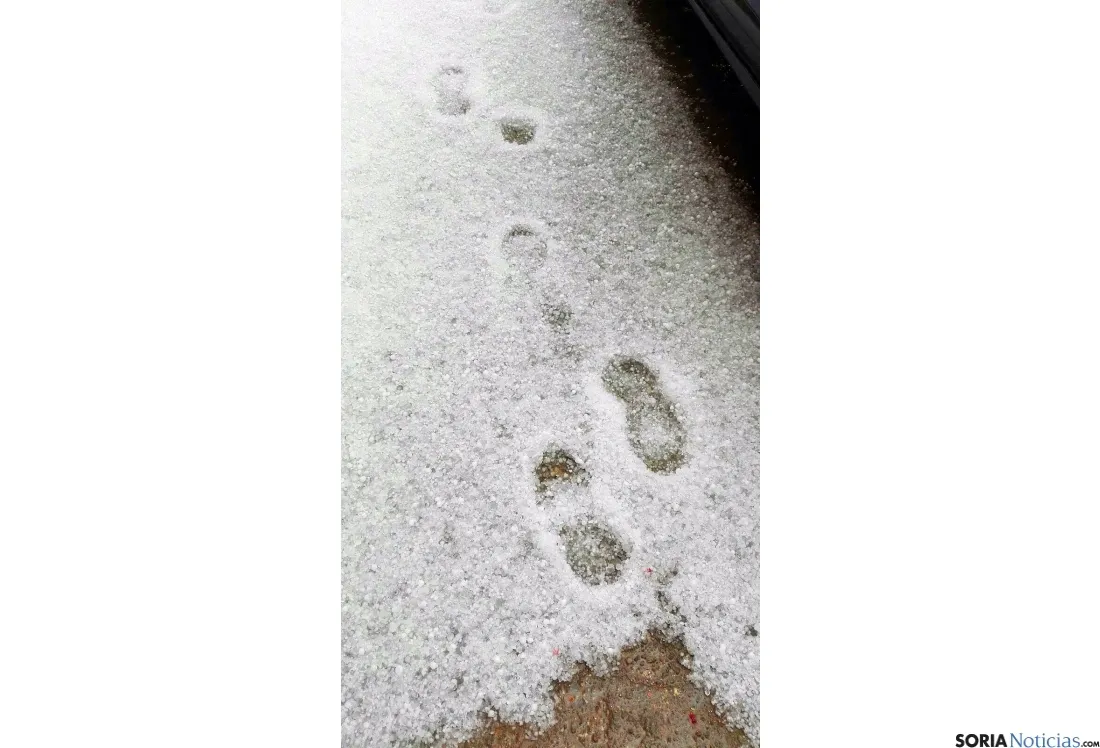 Imagen de la granizada de Ágreda esta tarde de lunes. /SN