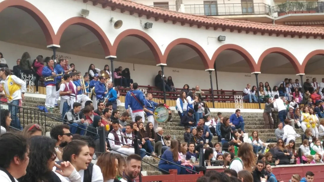 Foto 2 - Las vaquillas de Interpe&ntilde;as, un &eacute;xito