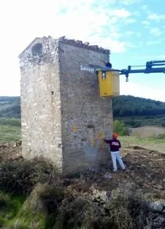Los trabajos de pintura del mural./ACAS