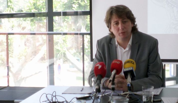 El alcalde, este miércoles en rueda de prensa. /SN