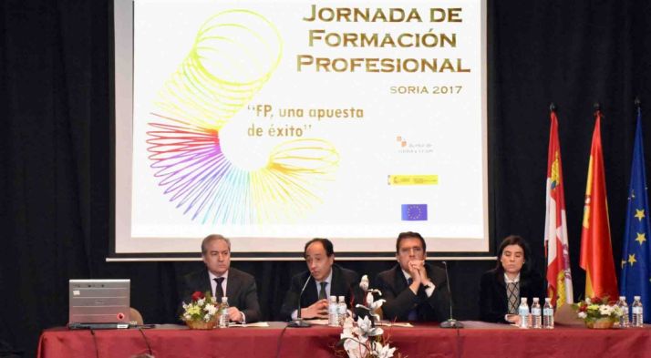 Agustín Sigüenza, Manuel López, Javier Barrio y Sonia Martínez. /Jta.