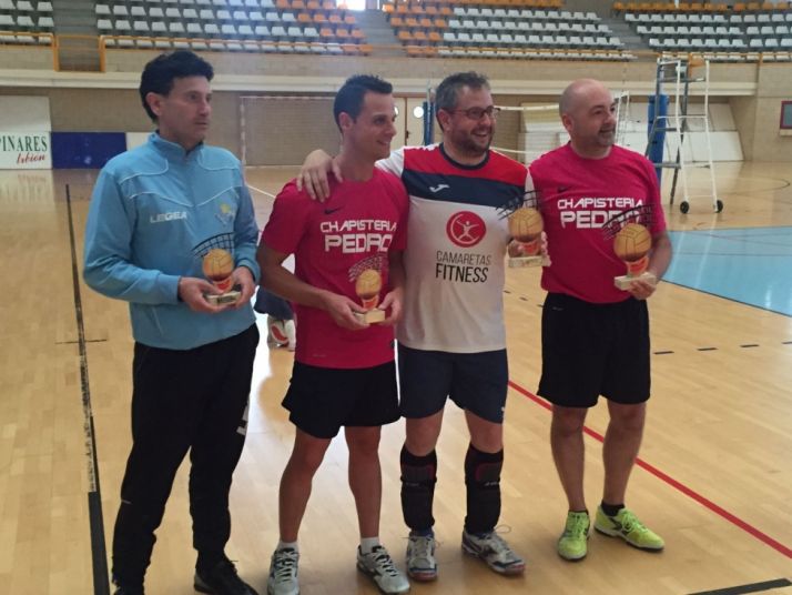 Chapistería Pedro gana la liga de voley del Ayuntamiento