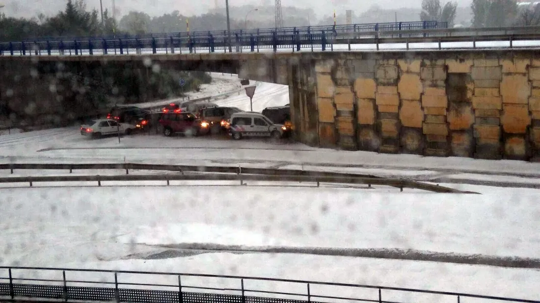 Foto 2 - Fuerte granizada en la capital y en los alrededores