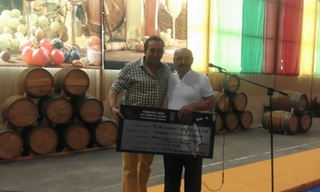 Foto 2 - Bodegas Castillejo de Robledo gana el III Premio Diputaci&oacute;n al mejor tinto joven de la Feria del Vino de San Esteban de Gormaz