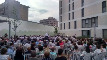 Foto 7 - La Banda cierra con &eacute;xito su primer concierto estival