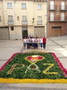 Alfombras florales para el Corpus en Ágreda