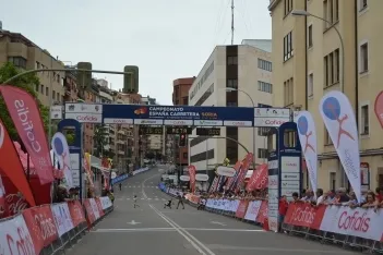 Foto 31 - Galer&iacute;a de fotos: Meta del Campeonato de Espa&ntilde;a de Ciclismo