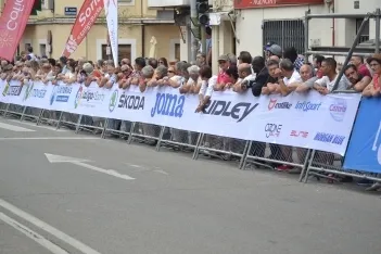 Foto 24 - Galer&iacute;a de fotos: Meta del Campeonato de Espa&ntilde;a de Ciclismo