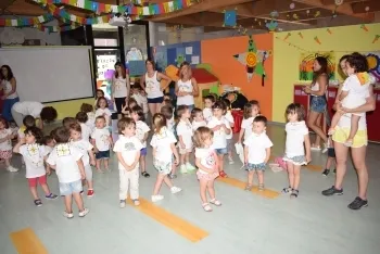 Foto 18 - La Escuela Infantil de Camaretas celebra las fiestas de San Juan