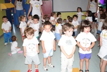 Foto 15 - La Escuela Infantil de Camaretas celebra las fiestas de San Juan