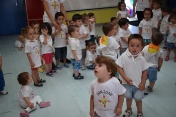 Foto 12 - La Escuela Infantil de Camaretas celebra las fiestas de San Juan