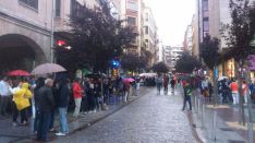 Foto 26 - La lluvia tambi&eacute;n ha querido estar en la fiesta