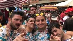 Foto 12 - La lluvia tambi&eacute;n ha querido estar en la fiesta
