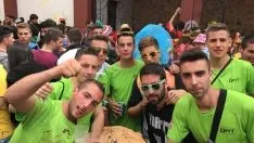 Foto 9 - La lluvia tambi&eacute;n ha querido estar en la fiesta