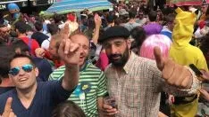 Foto 4 - La lluvia tambi&eacute;n ha querido estar en la fiesta