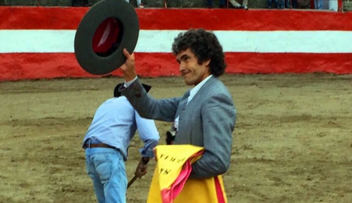 Sanz con el traje de corto. /SN