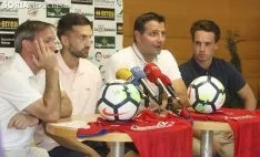 Presentación de los dos jugadores./SN