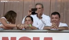 Foto 6 - Un Numancia &ldquo;reinventado&rdquo; se presenta ante la afici&oacute;n