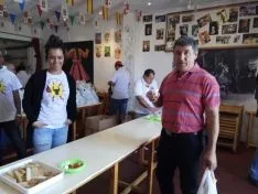 Sorianos recogiendo la segunda tajada. /SN