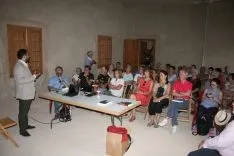 Conferencia en el castillo de Monteagudo.