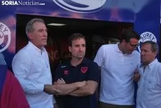 Foto 48 - Un Numancia &ldquo;reinventado&rdquo; se presenta ante la afici&oacute;n
