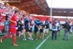 Foto 45 - Un Numancia &ldquo;reinventado&rdquo; se presenta ante la afici&oacute;n
