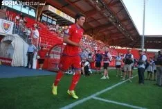 Foto 38 - Un Numancia &ldquo;reinventado&rdquo; se presenta ante la afici&oacute;n
