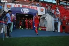 Foto 36 - Un Numancia &ldquo;reinventado&rdquo; se presenta ante la afici&oacute;n
