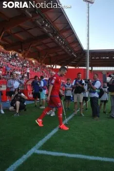 Foto 32 - Un Numancia &ldquo;reinventado&rdquo; se presenta ante la afici&oacute;n