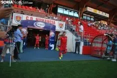 Foto 31 - Un Numancia &ldquo;reinventado&rdquo; se presenta ante la afici&oacute;n