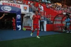 Foto 30 - Un Numancia &ldquo;reinventado&rdquo; se presenta ante la afici&oacute;n