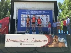 Foto 3 - Garc&iacute;a y Vi&ntilde;uela, reyes de la Copa en Almaz&aacute;n