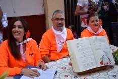 Foto 225 - Galer&iacute;a de fotos: Cientos de sorianos y visitantes subastan carne en un S&aacute;bado Ag&eacute;s muy participativo