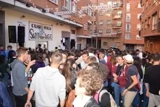 Foto 203 - Galer&iacute;a de fotos: Cientos de sorianos y visitantes subastan carne en un S&aacute;bado Ag&eacute;s muy participativo
