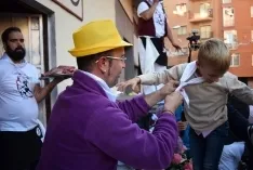 Foto 199 - Galer&iacute;a de fotos: Cientos de sorianos y visitantes subastan carne en un S&aacute;bado Ag&eacute;s muy participativo