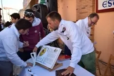 Foto 153 - Galer&iacute;a de fotos: Cientos de sorianos y visitantes subastan carne en un S&aacute;bado Ag&eacute;s muy participativo