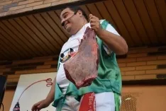Foto 151 - Galer&iacute;a de fotos: Cientos de sorianos y visitantes subastan carne en un S&aacute;bado Ag&eacute;s muy participativo