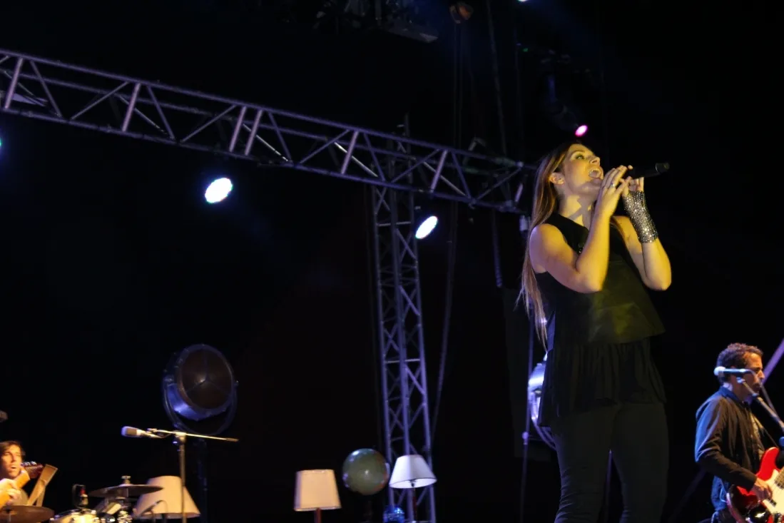 Foto 11 - La Oreja de Van Gogh encandila a Almaz&aacute;n