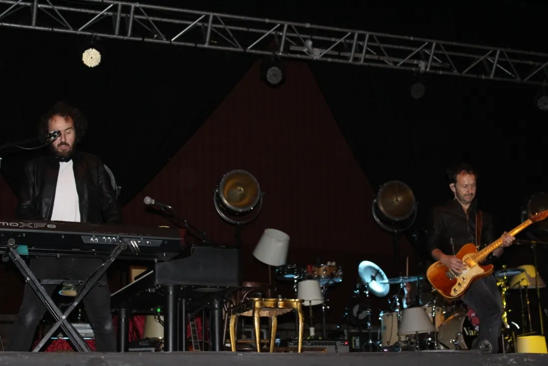 Foto 10 - La Oreja de Van Gogh encandila a Almaz&aacute;n