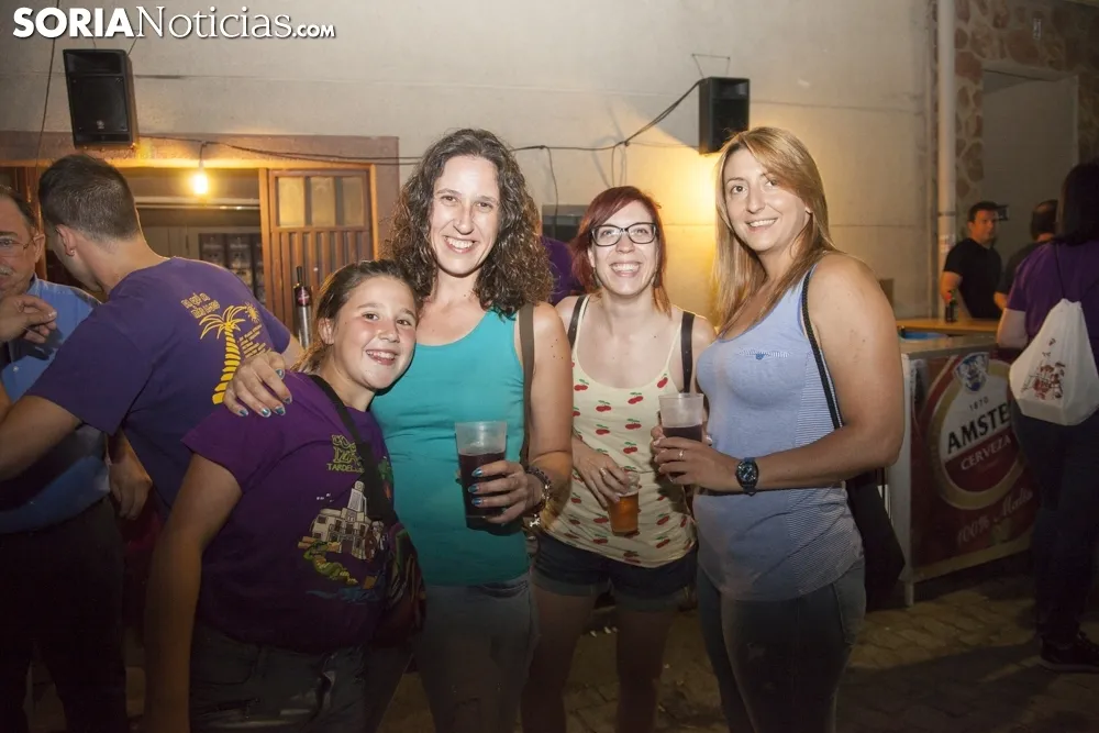 Tardelcuende / Maria Ferrer