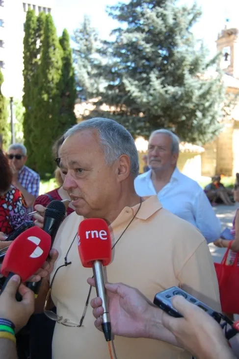 Inauguración de Expoesía en la Dehesa. /Ayto.