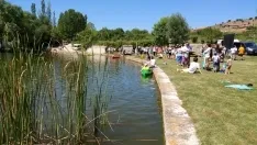 Foto 9 - Cerca de un centenar de pirag&uuml;istas participan en la XVI traves&iacute;a del Duero