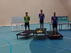 Iván Díez, segundo en el podium del europeo de ruta por campo.