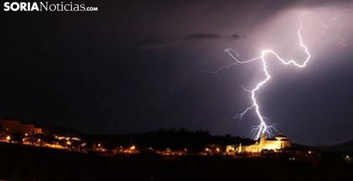 Una tormenta este verano en la provincia./SR