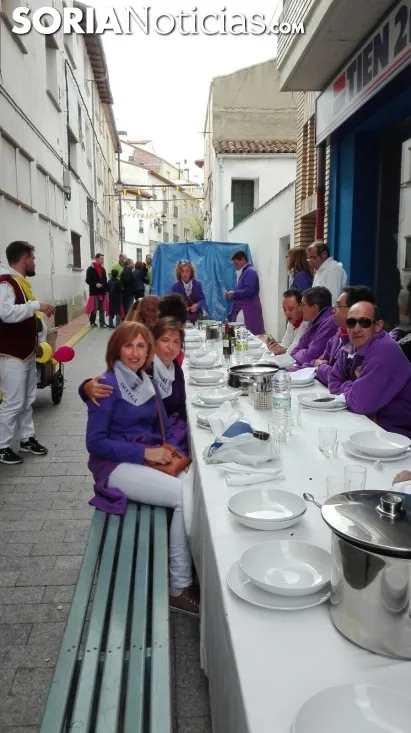 Una imagen de la alubiada este lunes de fiestas./SN