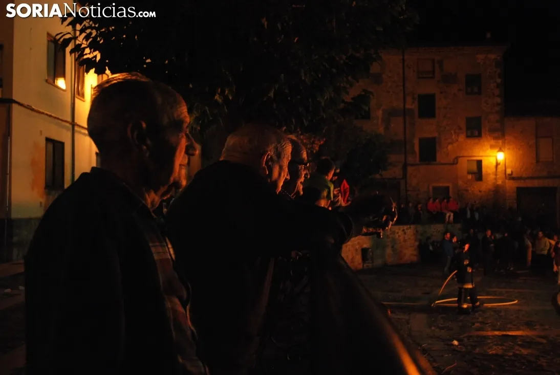 Los 'Diabillos' antes de su quema este jueves./SN