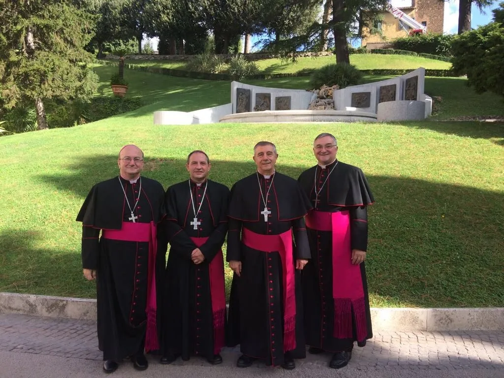 Foto 2 - El obispo de Osma-Soria se re&uacute;ne con el Papa Francisco