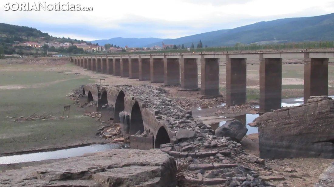 Foto 2 - #LoMejorde2017 Un Duero en m&iacute;nimos deja espectaculares im&aacute;genes en el Pantano