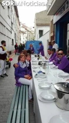 Una imagen de la alubiada este lunes de fiestas./SN